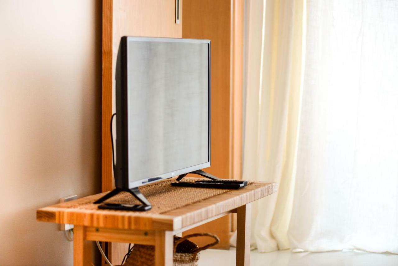 By The Sea Apartment With Large Private Terrace 마토지뉴스 외부 사진